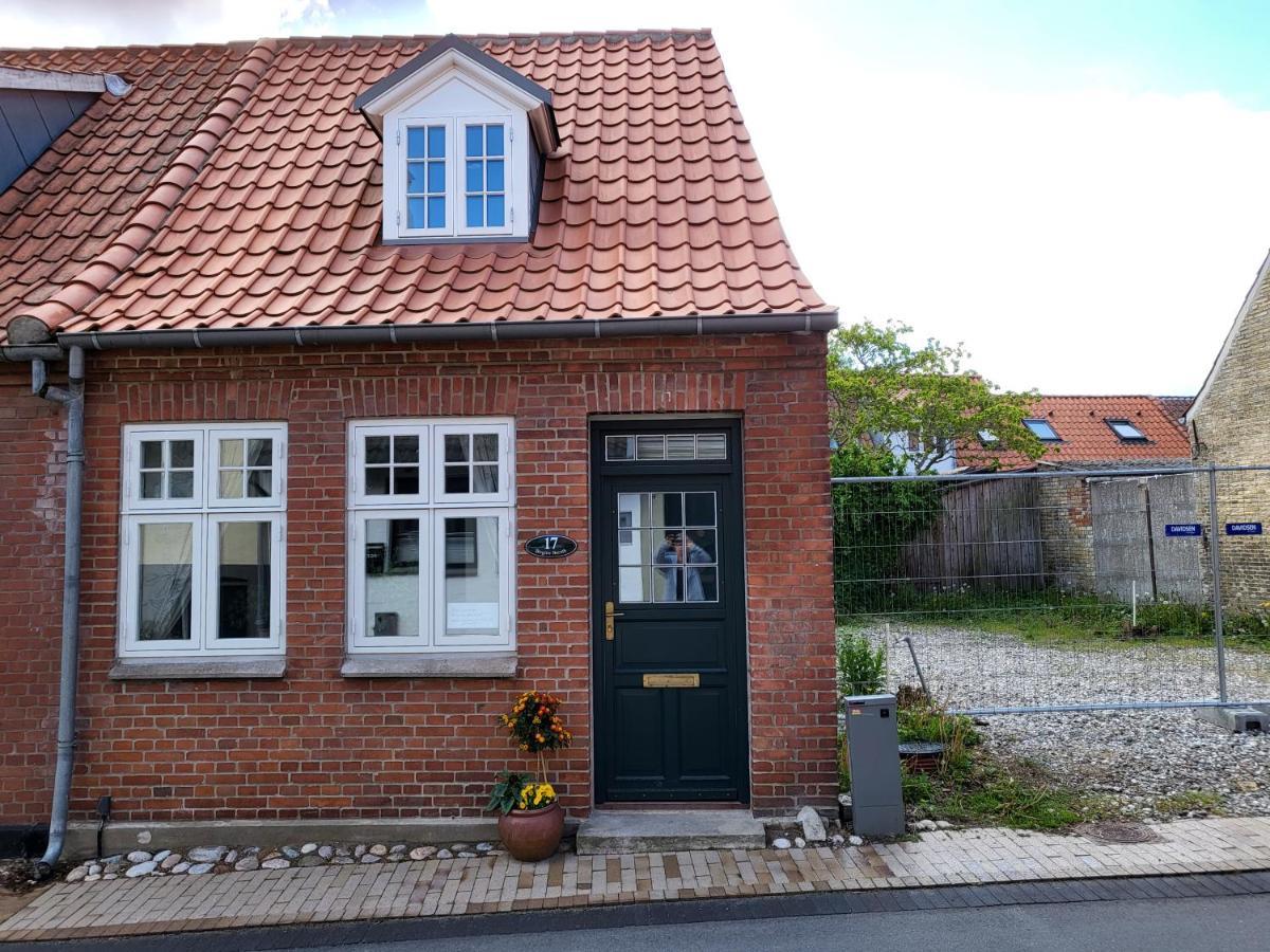 Villa Det Lille Hus Middelfart Esterno foto